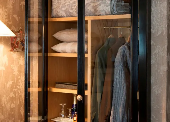 Hotel Chateaubriand 4*