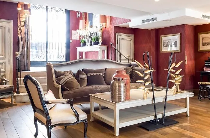 Hotel Chateaubriand Parijs