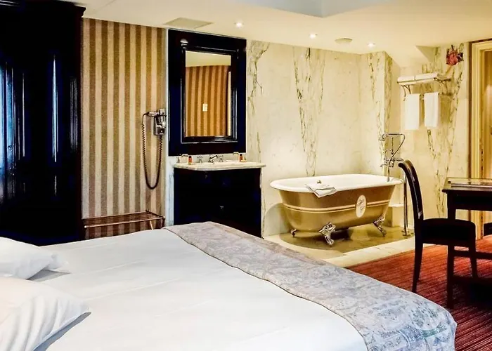 Chateaubriand Hotel Parijs