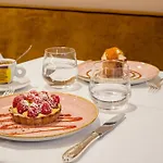 ホテル オテル シャトーブリアン 4*