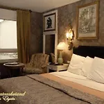 オテル シャトーブリアン ホテル パリ