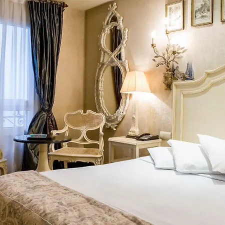 Chateaubriand Hotell