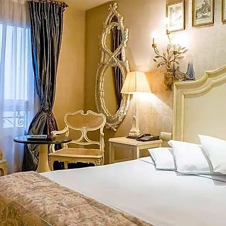 فندق Chateaubriand باريس