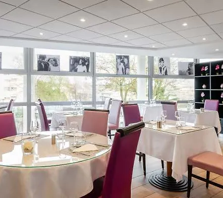 Chateaubriand 4* Paris