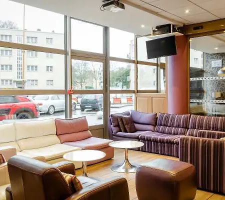 Hotell Chateaubriand 4*