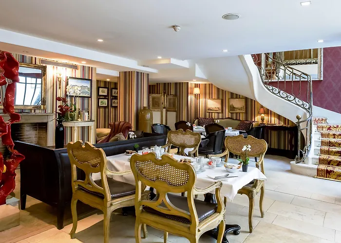 Chateaubriand Hotel Paris