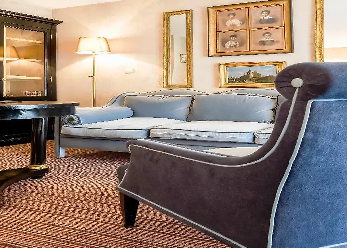 Chateaubriand 4* Paris