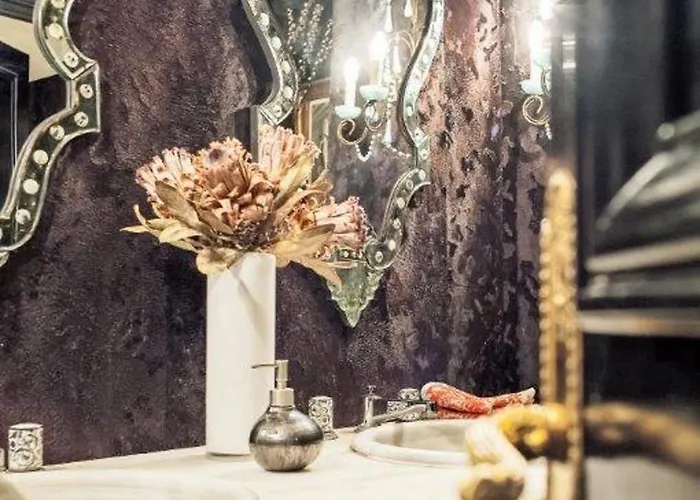 Chateaubriand Hotel Paris